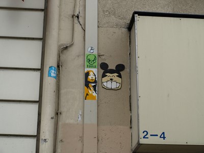 photo graffiti Paris 20eme arrondissement
